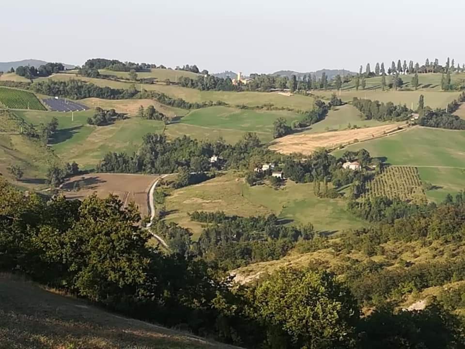 B&B I Girasoli Monte San Pietro Buitenkant foto